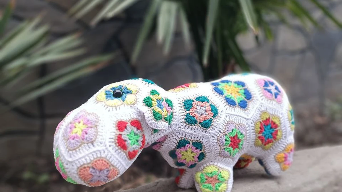 Цветочный гиппопотам 🌺