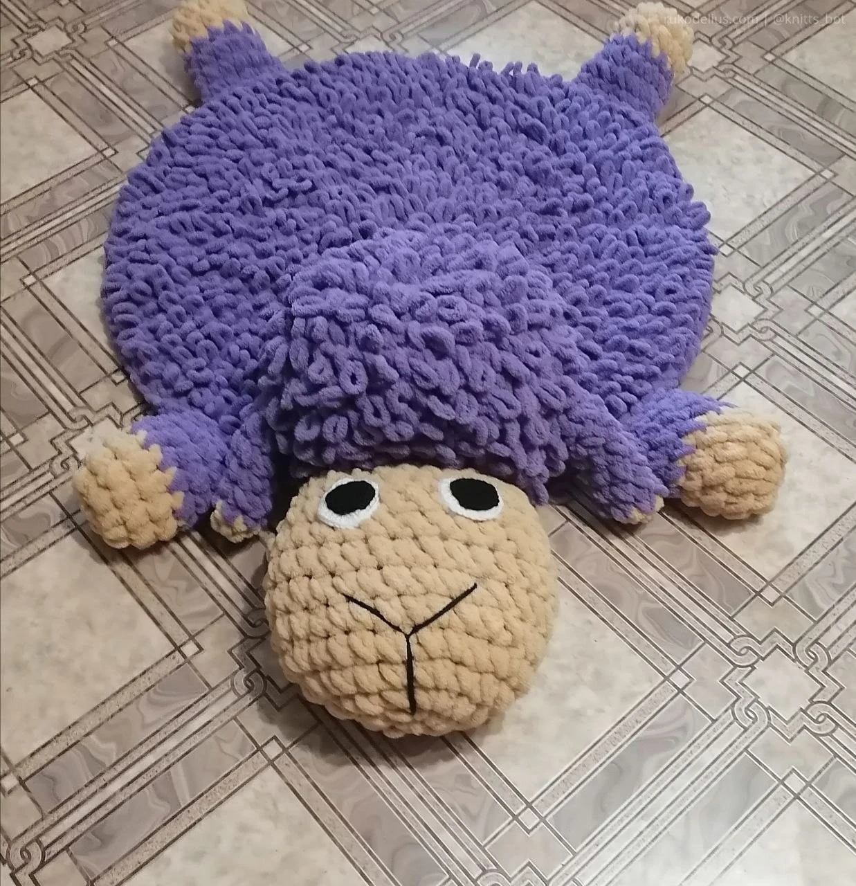 Lavender Sheep Sonya 🐑