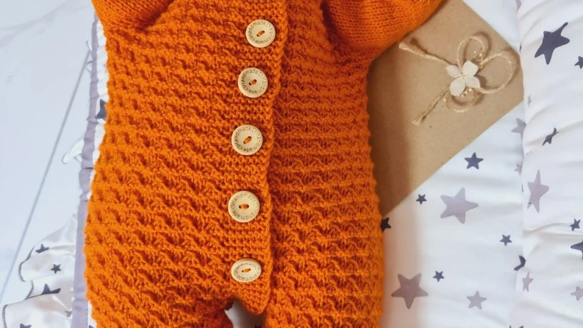 Оранжевый комбинезон 🧶