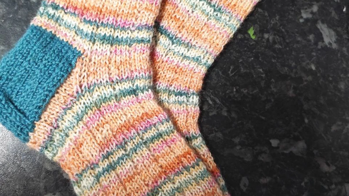 Полосатый мандаринчик 🧦