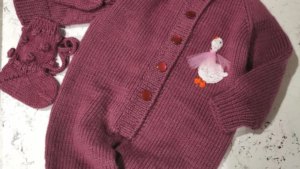 Сливовый Гусёнок 🦢