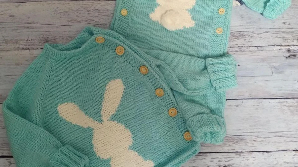 Свитер "Бирюзовый Кролик" 🐰